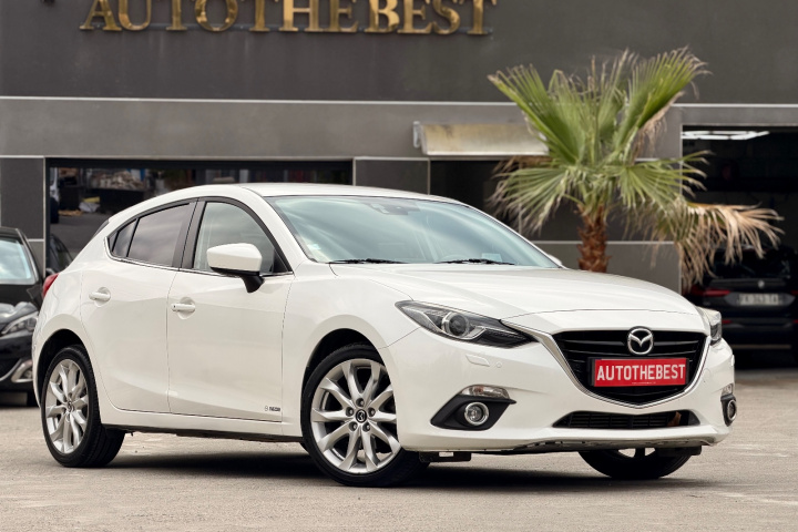 MAZDA MAZDA3