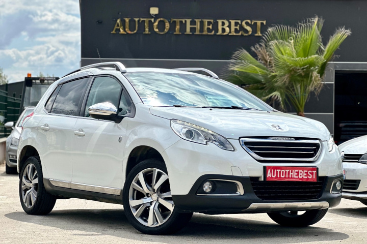 PEUGEOT 2008