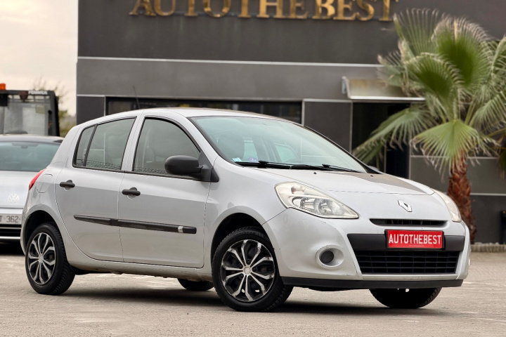 RENAULT CLIO III